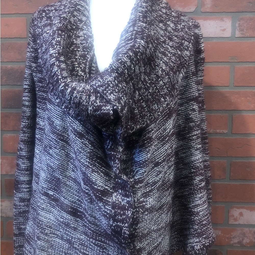 Element Size Large Marled Burgundy and White Cardigan